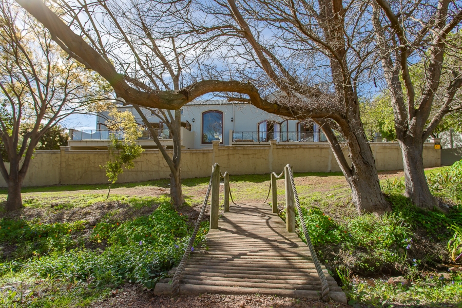 4 Bedroom Property for Sale in Franschhoek Western Cape